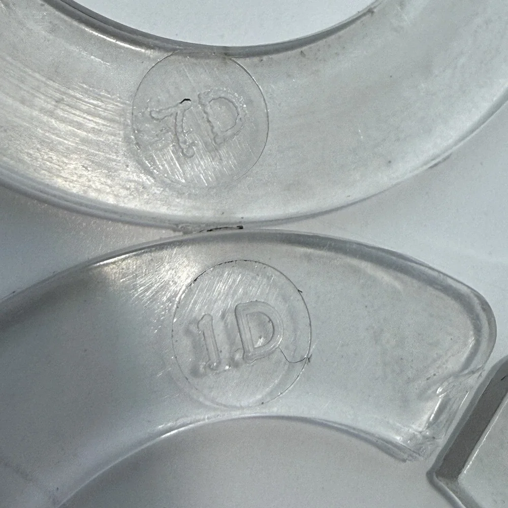 Dyson DC33 Clear Circlips Brush Replacement Part Pivot Head Clips Pair Washers 2